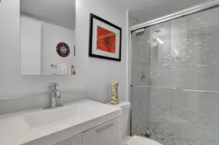 130 Lake Meryl Dr, West Palm Beach, FL 33411 - Photo 9