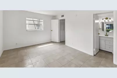 447 Saxony J Way #447-J, Delray Beach, FL 33446 - Photo 19