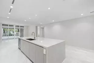 200 SE Mizner Blvd, Boca Raton, FL 33432 - Photo 5