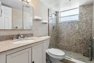 721 Lori Dr, Palm Springs, FL 33461 - Photo 17