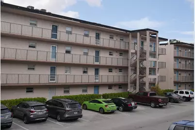 721 Lori Drive #208, Lake Worth, FL 33461 - Photo 3