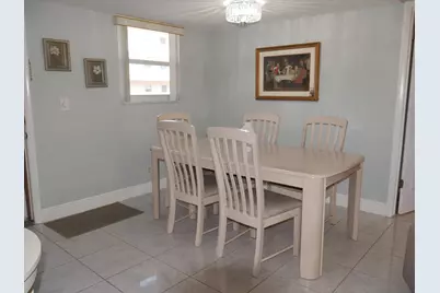 721 Lori Drive #208, Palm Springs, FL 33461 - Photo 7