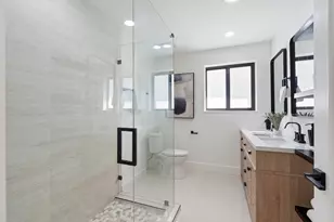 333 Alhambra Pl, West Palm Beach, FL 33405 - Photo 19