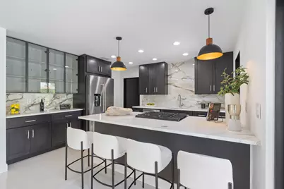 333 Alhambra Place, West Palm Beach, FL 33405 - Photo 5