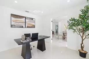 333 Alhambra Pl, West Palm Beach, FL 33405 - Photo 11