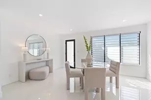 333 Alhambra Pl, West Palm Beach, FL 33405 - Photo 3