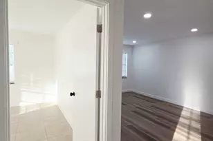 765 W 7th St, West Palm Beach, FL 33404 - Photo 9