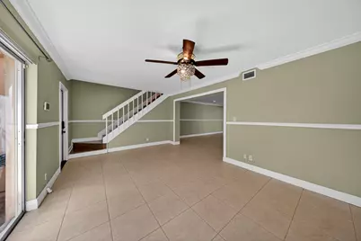 1419 NW 80th Avenue #H, Margate, FL 33063 - Photo 7