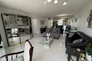 7620 NW 18th St, Margate, FL 33063 - Photo 3