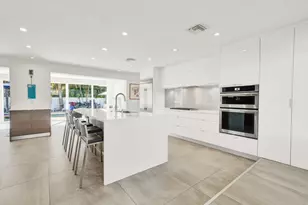 1199 Dolphin Rd, West Palm Beach, FL 33404 - Photo 3