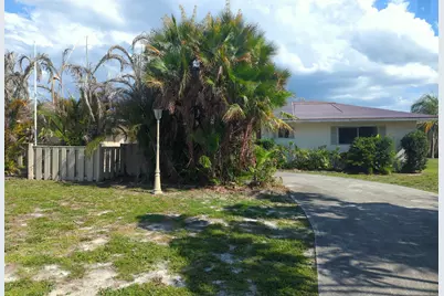 142 N Naranja Avenue, Port Saint Lucie, FL 34983 - Photo 13