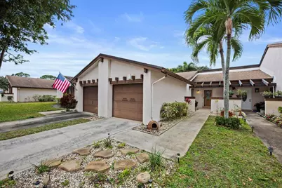 6138 Elsinore Circle, Greenacres, FL 33463 - Photo 3