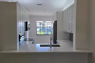 602 Pinecrest Cir, Jupiter, FL 33458 - Photo 5