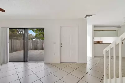 311 3rd Way, West Palm Beach, FL 33407 - Photo 9