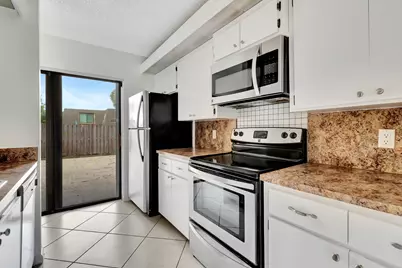 311 3rd Way, West Palm Beach, FL 33407 - Photo 1