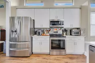 6995 Cypress Cove Cir, Jupiter, FL 33458 - Photo 13