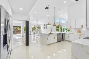 12725 Kingsway Rd, Wellington, FL 33414 - Photo 15