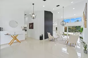 12725 Kingsway Rd, Wellington, FL 33414 - Photo 9