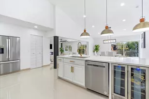 12725 Kingsway Rd, Wellington, FL 33414 - Photo 17