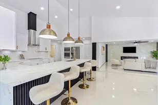 12725 Kingsway Rd, Wellington, FL 33414 - Photo 19