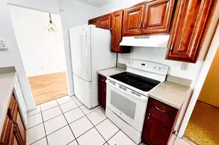 905 SW 3rd Ave, Boynton Beach, FL 33426 - Photo 9