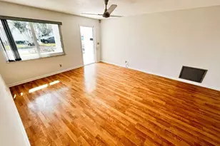 905 SW 3rd Ave, Boynton Beach, FL 33426 - Photo 5