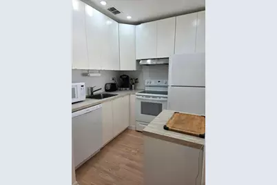 2180 Lake Osborne Drive #19, Lake Worth Beach, FL 33461 - Photo 9