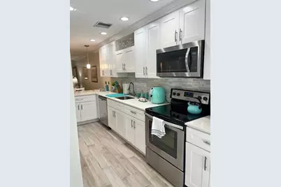 1630 NW 18th Avenue #103, Delray Beach, FL 33445 - Photo 3