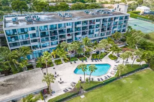 1830 Embassy Dr, West Palm Beach, FL 33401 - Photo 19