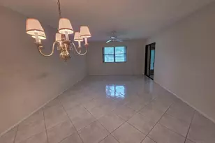 103 Rose Bay Ct, West Palm Beach, FL 33411 - Photo 5