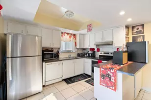 2966 Kirk Rd, Lake Worth Beach, FL 33461 - Photo 9