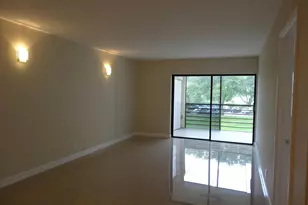 9235 SW 8th St, Boca Raton, FL 33428 - Photo 5