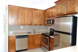 9235 SW 8th St, Boca Raton, FL 33428 - Photo 1