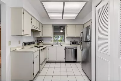 6585 Kensington Lane #307, Delray Beach, FL 33446 - Photo 13