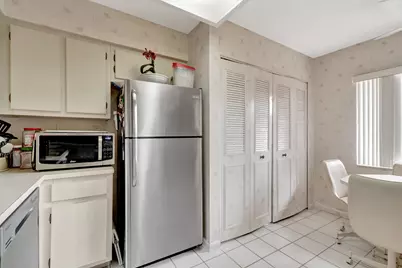 6585 Kensington Lane #307, Delray Beach, FL 33446 - Photo 13