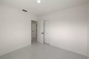 740 NE 43 Ct, Deerfield Beach, FL 33064 - Photo 35