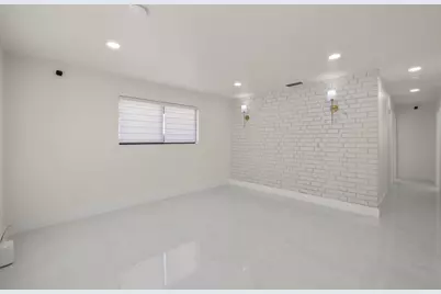 740 NE 43 Court, Deerfield Beach, FL 33064 - Photo 17