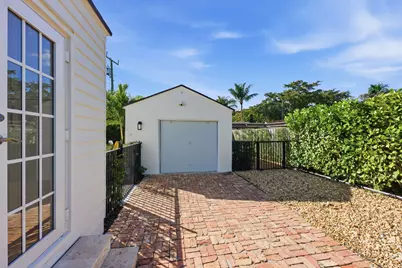 236 Greymon Drive, West Palm Beach, FL 33405 - Photo 23