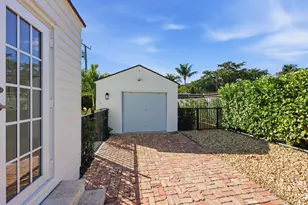 236 Greymon Dr, West Palm Beach, FL 33405 - Photo 23