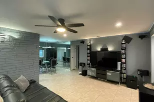 9282 NW 24th Pl, Sunrise, FL 33322 - Photo 17