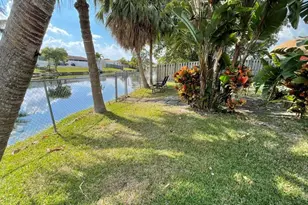 9282 NW 24th Pl, Sunrise, FL 33322 - Photo 9