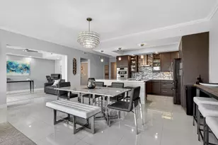 441 Bay Colony Dr N, Juno Beach, FL 33408 - Photo 7