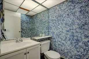 222 Saxony E, Delray Beach, FL 33446 - Photo 17