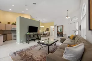 4659 Carlton Golf Dr, Wellington, FL 33449 - Photo 5