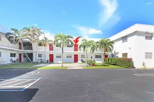 402 Lake Shore Dr, Lake Park, FL 33403 - Photo 3