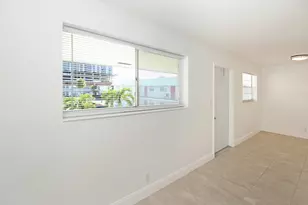 402 Lake Shore Dr, West Palm Beach, FL 33403 - Photo 17