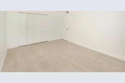 402 Lake Shore Drive #207, Lake Park, FL 33403 - Photo 21