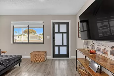 1210 Skylark Lane, Lantana, FL 33462 - Photo 7