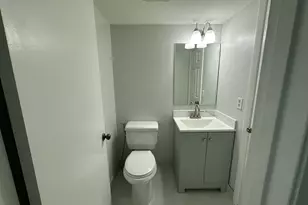 1799 Fairview Villas Dr, West Palm Beach, FL 33406 - Photo 19