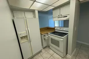 1799 Fairview Villas Dr, West Palm Beach, FL 33406 - Photo 13